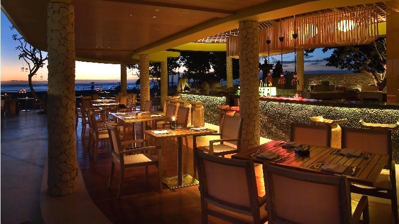 Express Baruna By Ihg Resort 4*