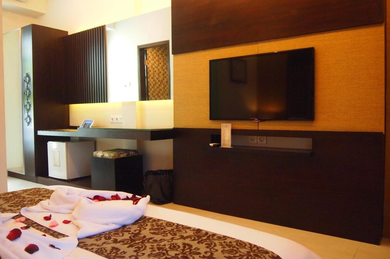 Yulia Village Hotel