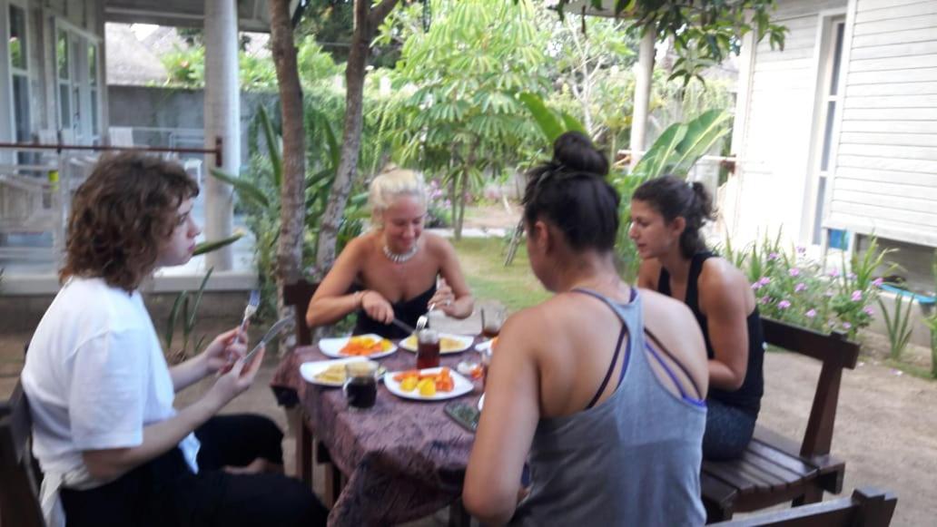 Vista Huts Guest house *
