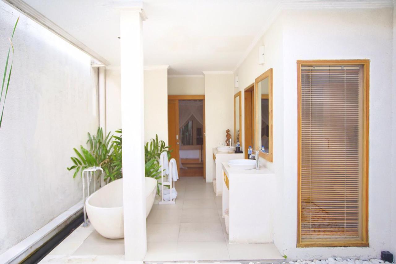 Bali Asri Batubelig Villa Seminyak (Bali)