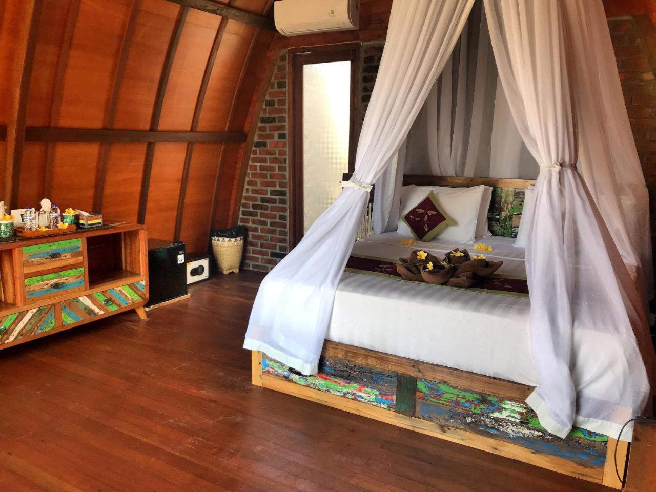 Taman liburan Balangan Sea View 3*