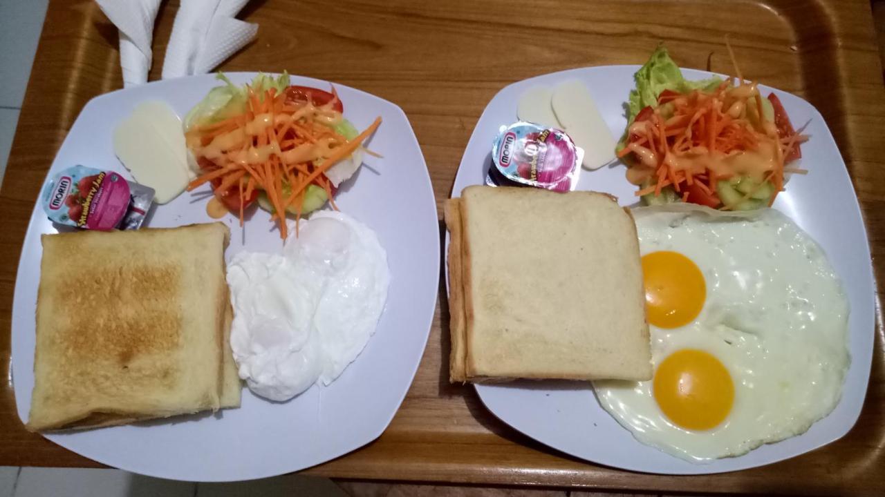 Homestay Pujihouse One *