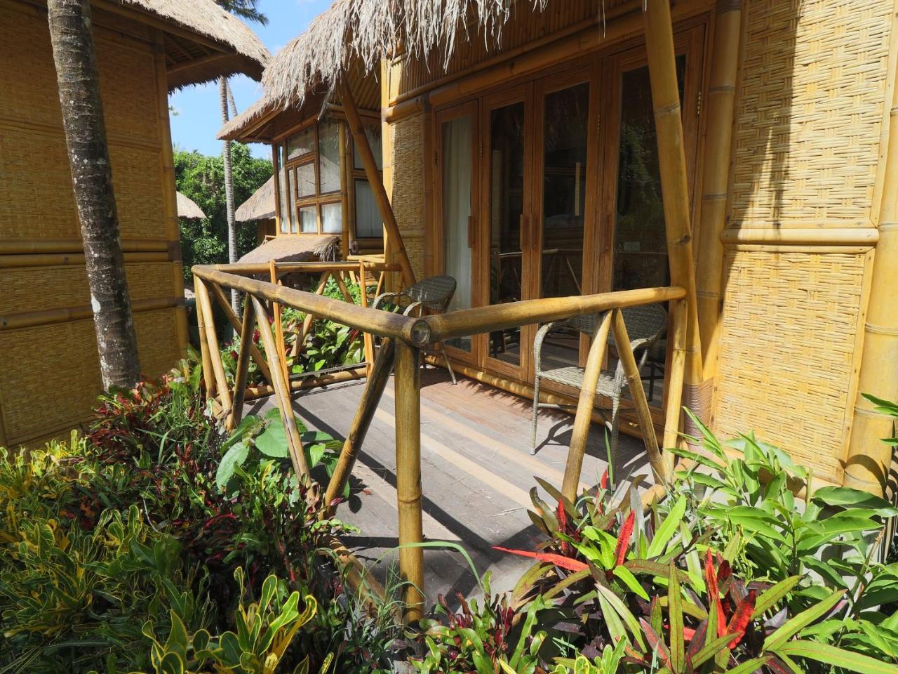 Biyukukung & Hotel 4*