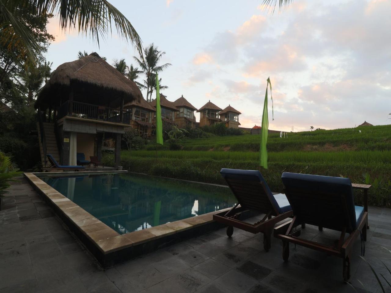 Hotel Biyukukung & 4*