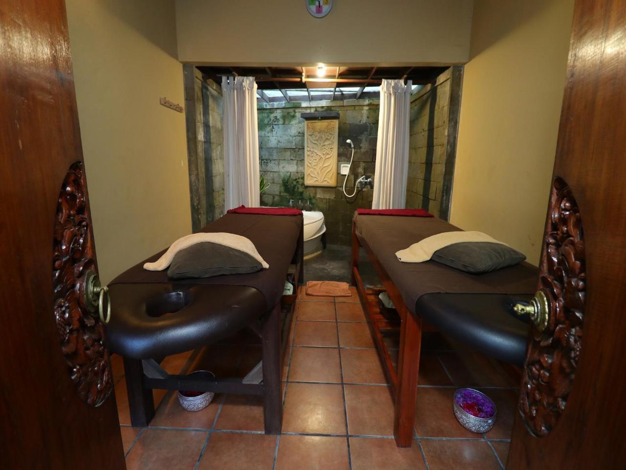 Biyukukung & Hotel Ubud (Bali)