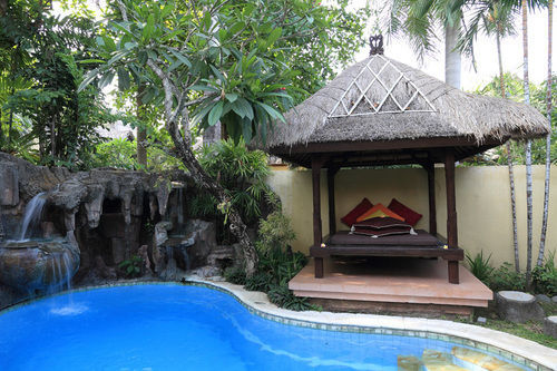The Village 3*