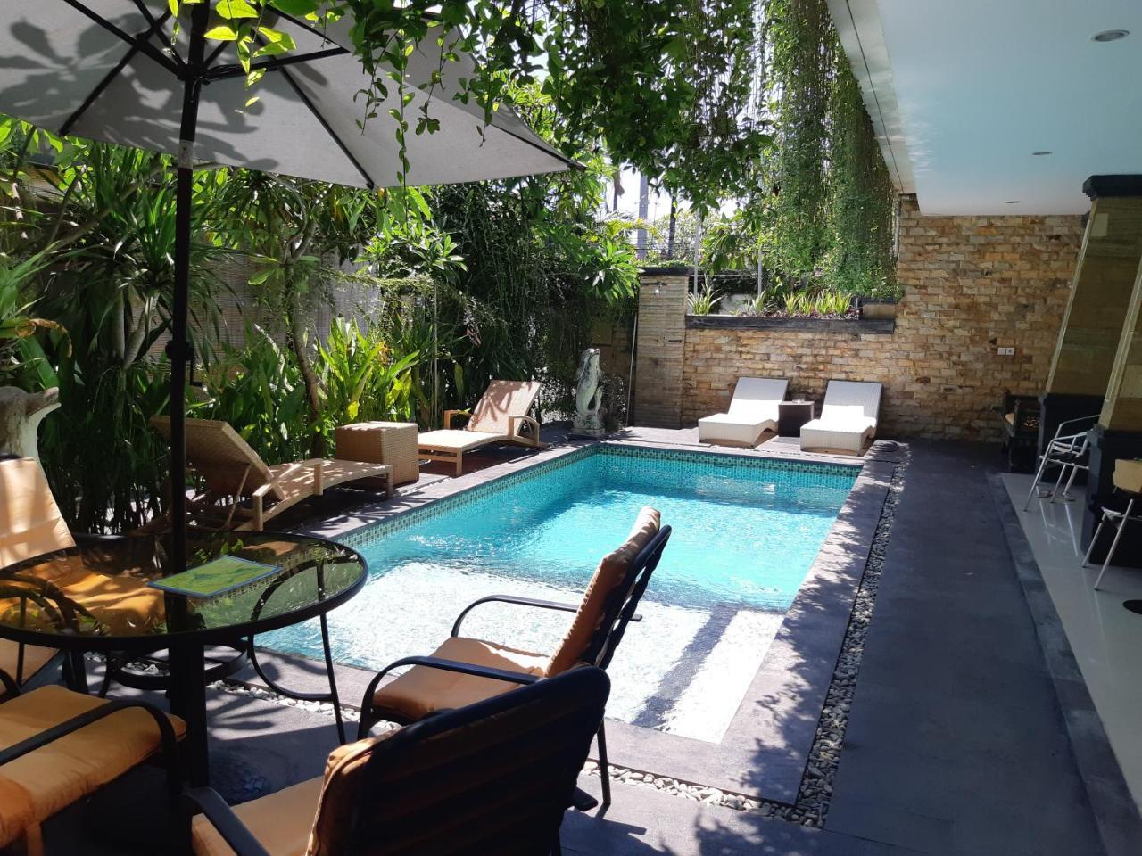 Hotel Lotus Tirta
