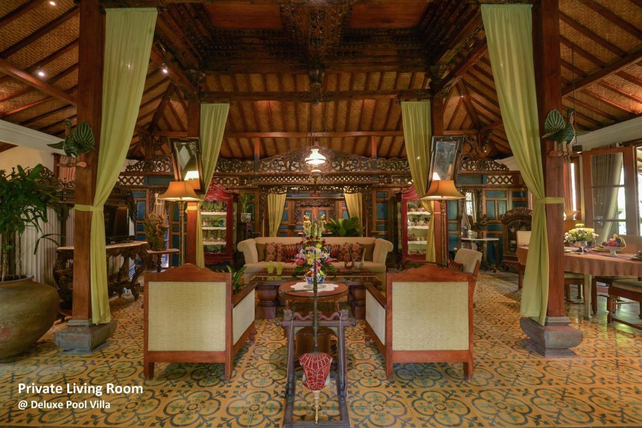 Syailendra Villa *