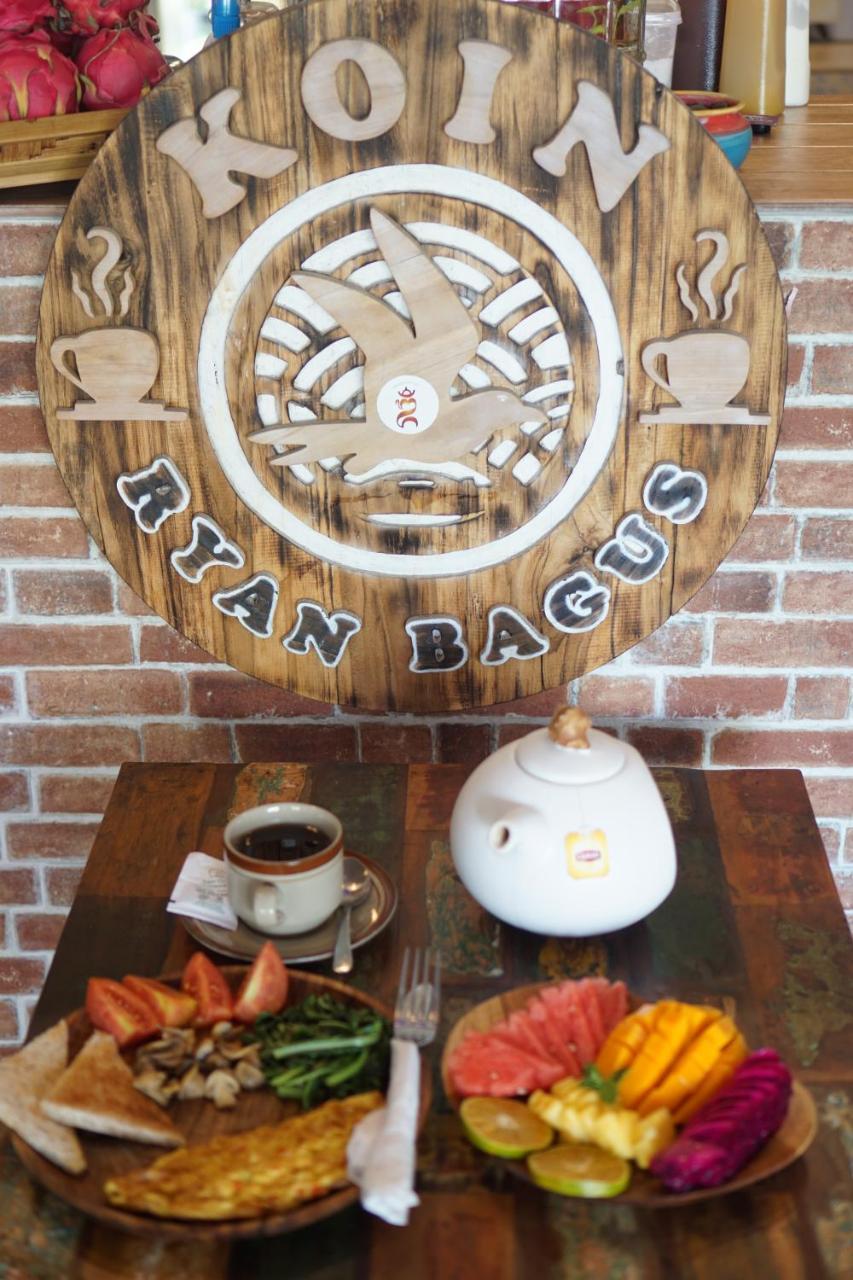 Ryanbagus Wisma tamu 2*