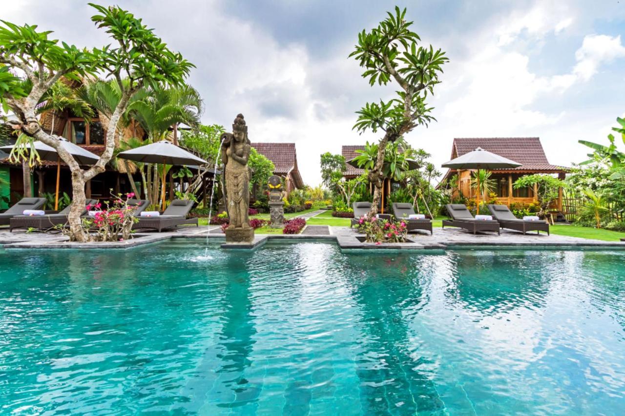 Bali Natha Front 4* Canggu (Bali)