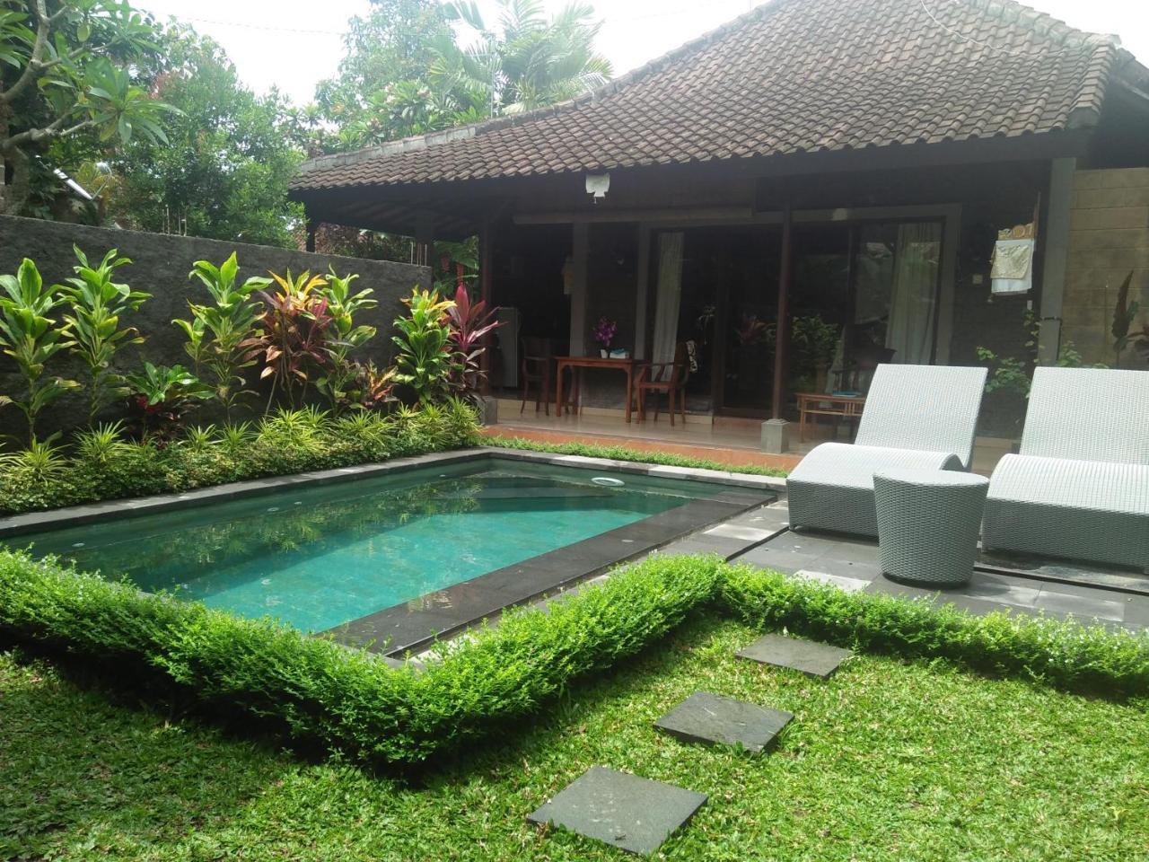 Dedik House Villa *