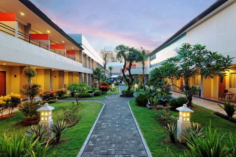 Kuta Station And Hotel