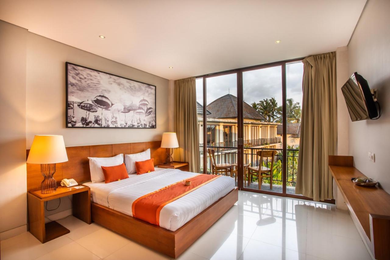 Bakung And Hotel