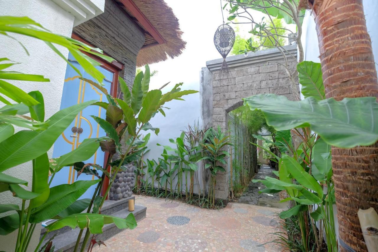 Bougainville Villa *