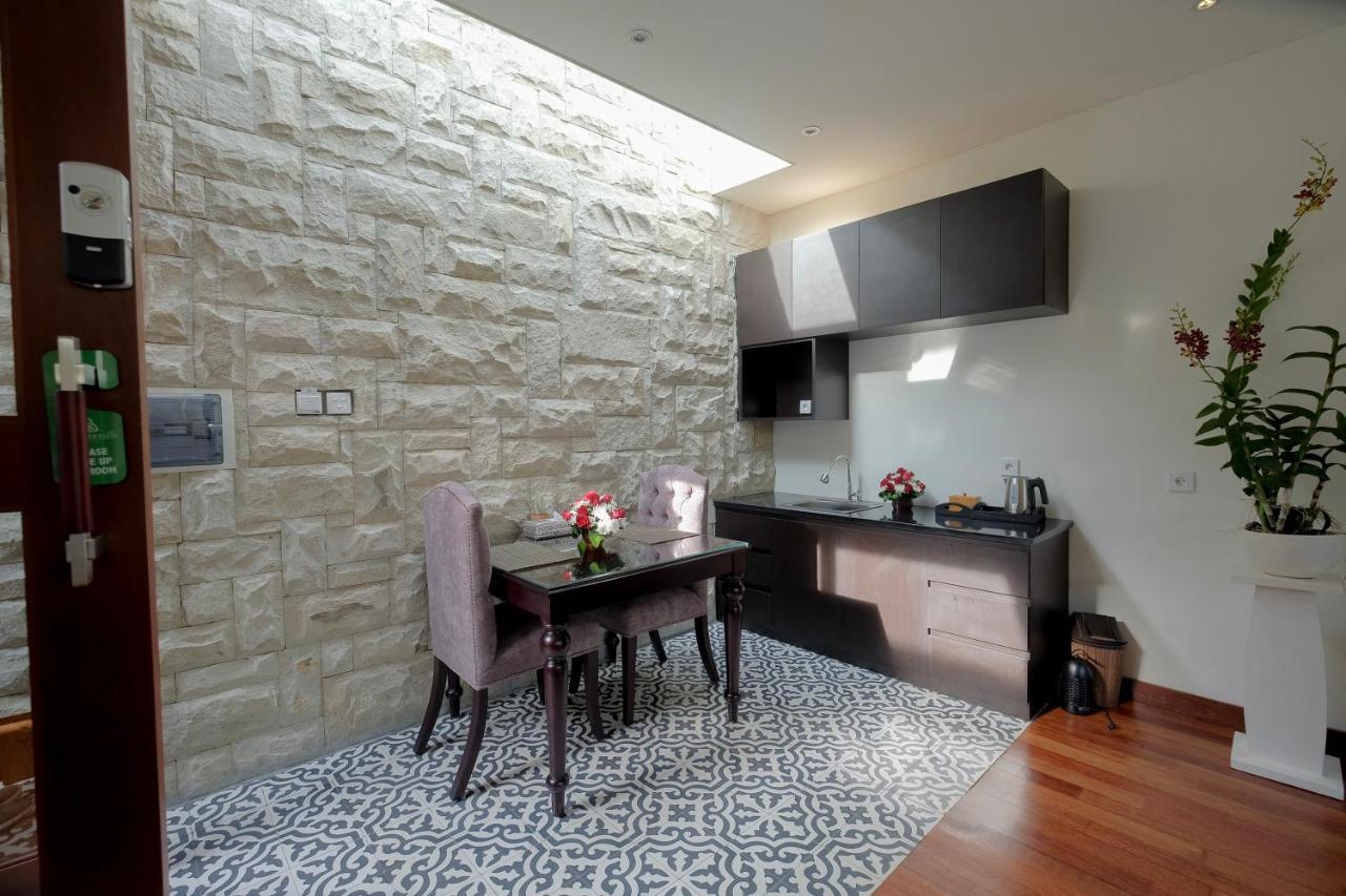Bougainville Villa Seminyak (Bali)