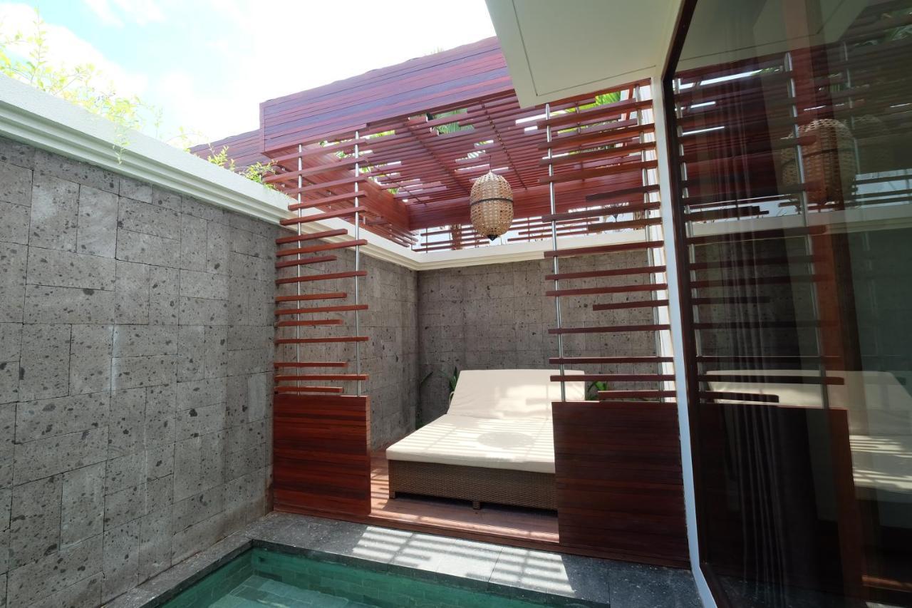 Bougainville * Seminyak (Bali)