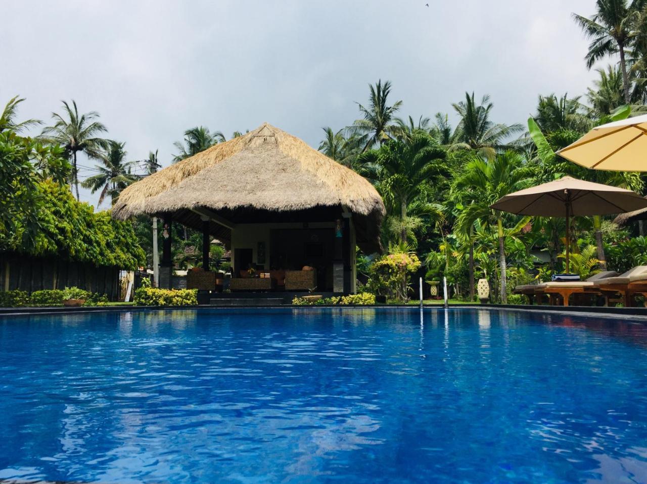 Mutiara Bali Taman liburan Candi Dasa (Bali)