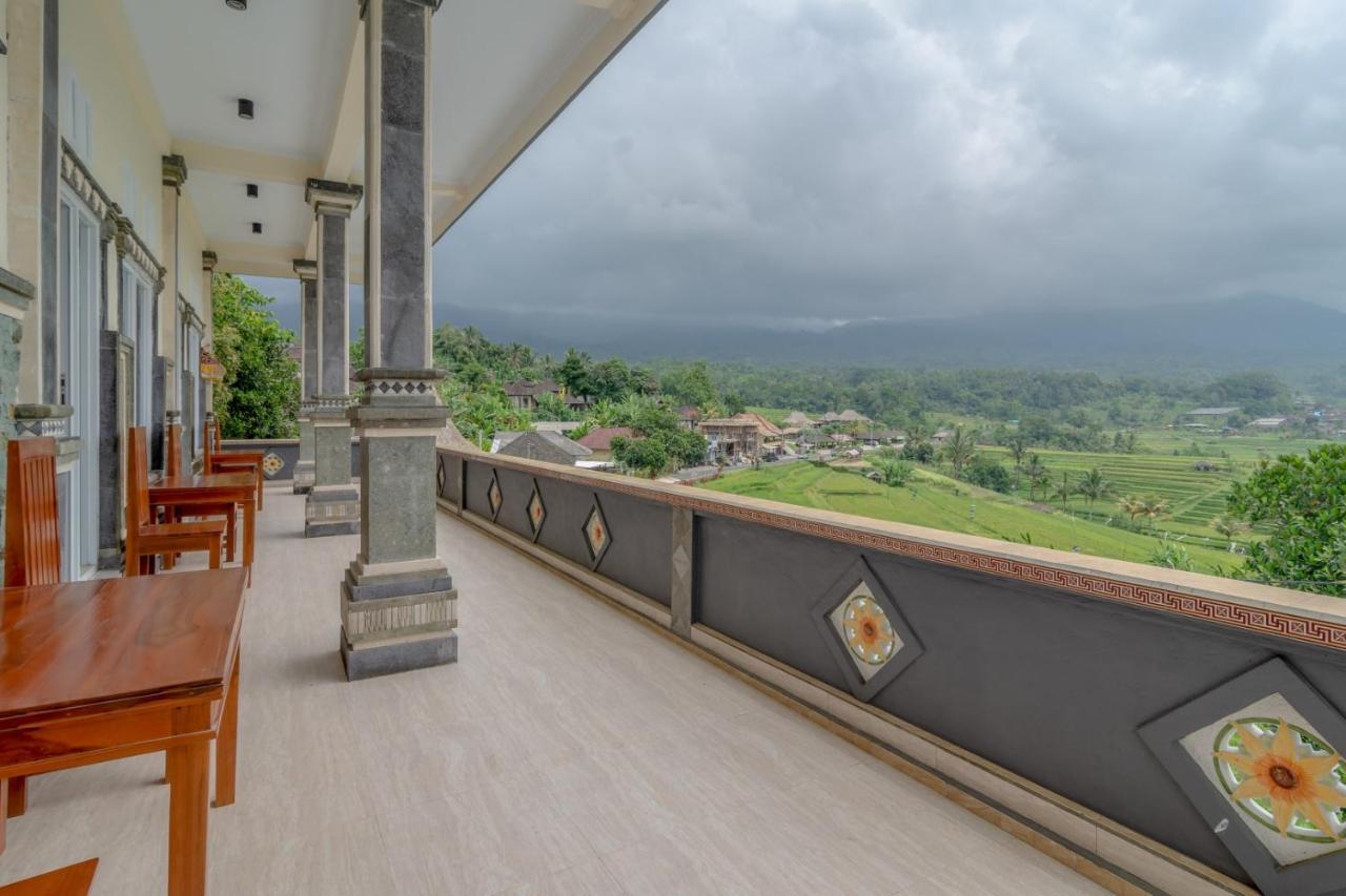 Adhi Jaya Guest house 2*