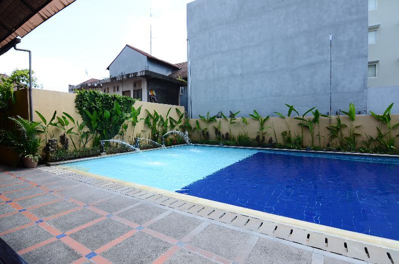 Grand Santhi Hotel 3*