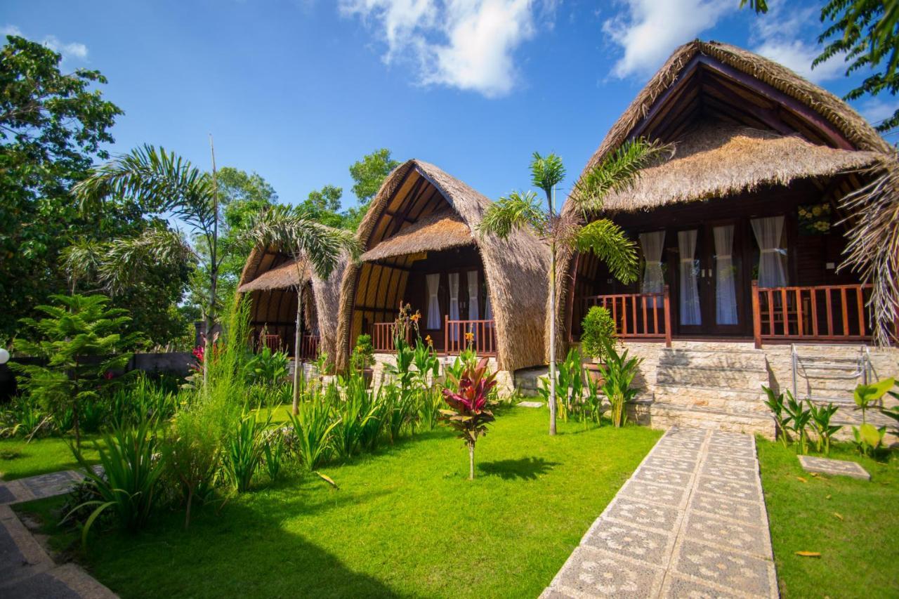Jona Holiday park 4*