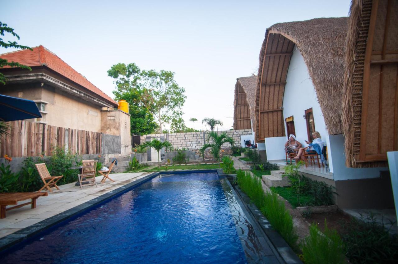 Jona Holiday park 4*