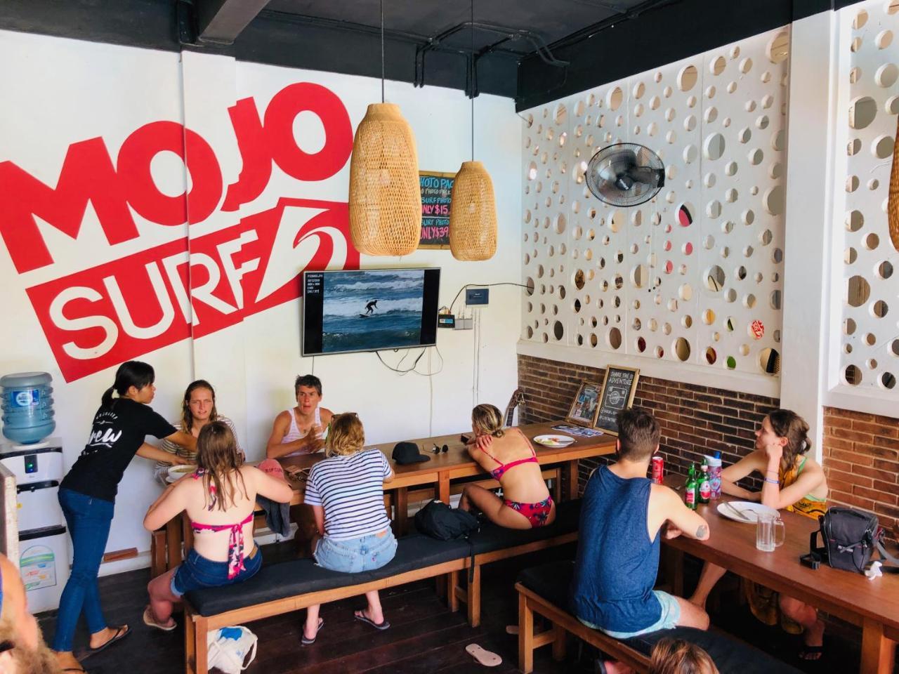 Hostel Mojosurf Camp *