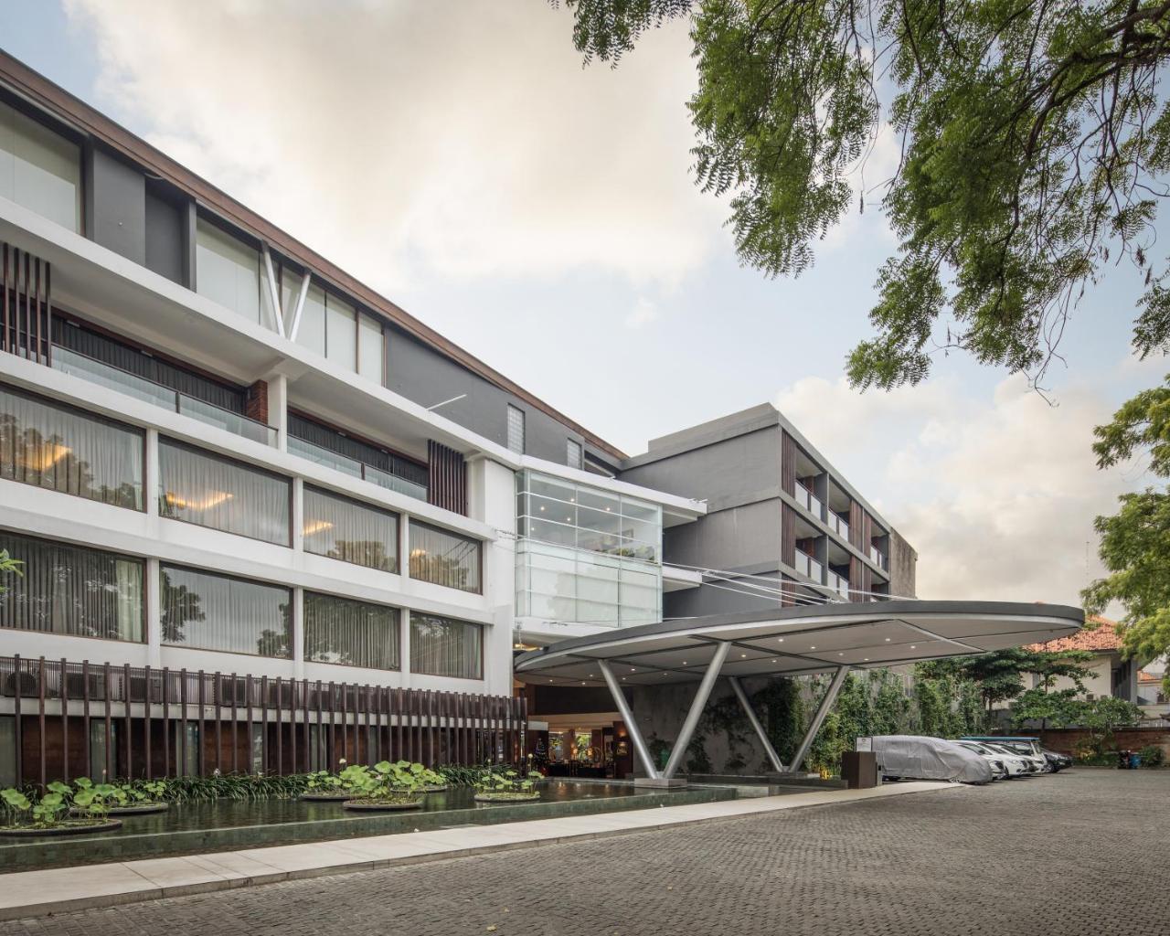 Hotel By Watermark And