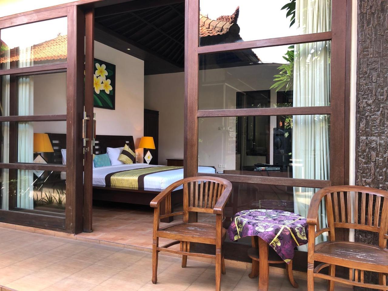 D'kubu 3* Legian (Bali)