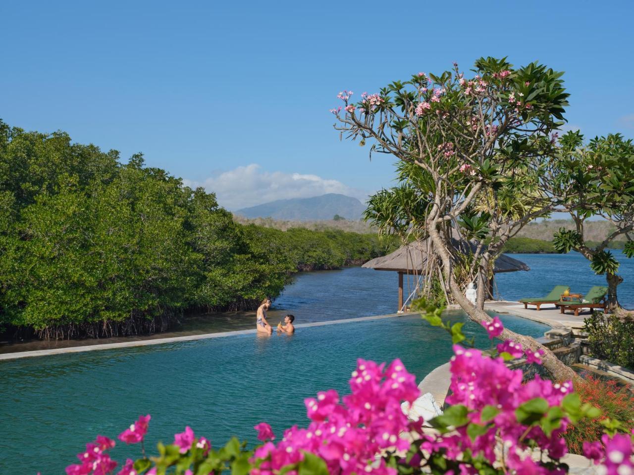 Mimpi Menjangan Resort 4*