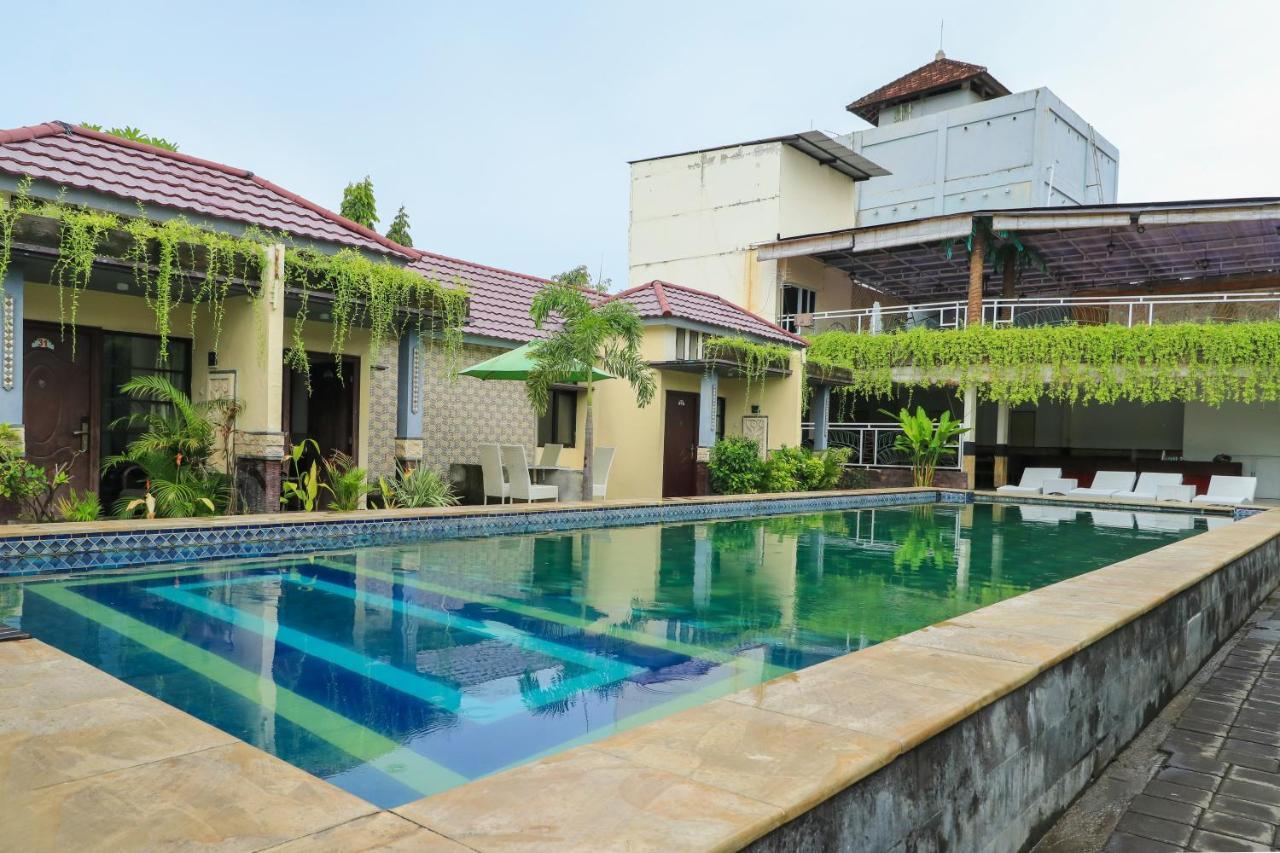 Hawaii Bali Hotel *