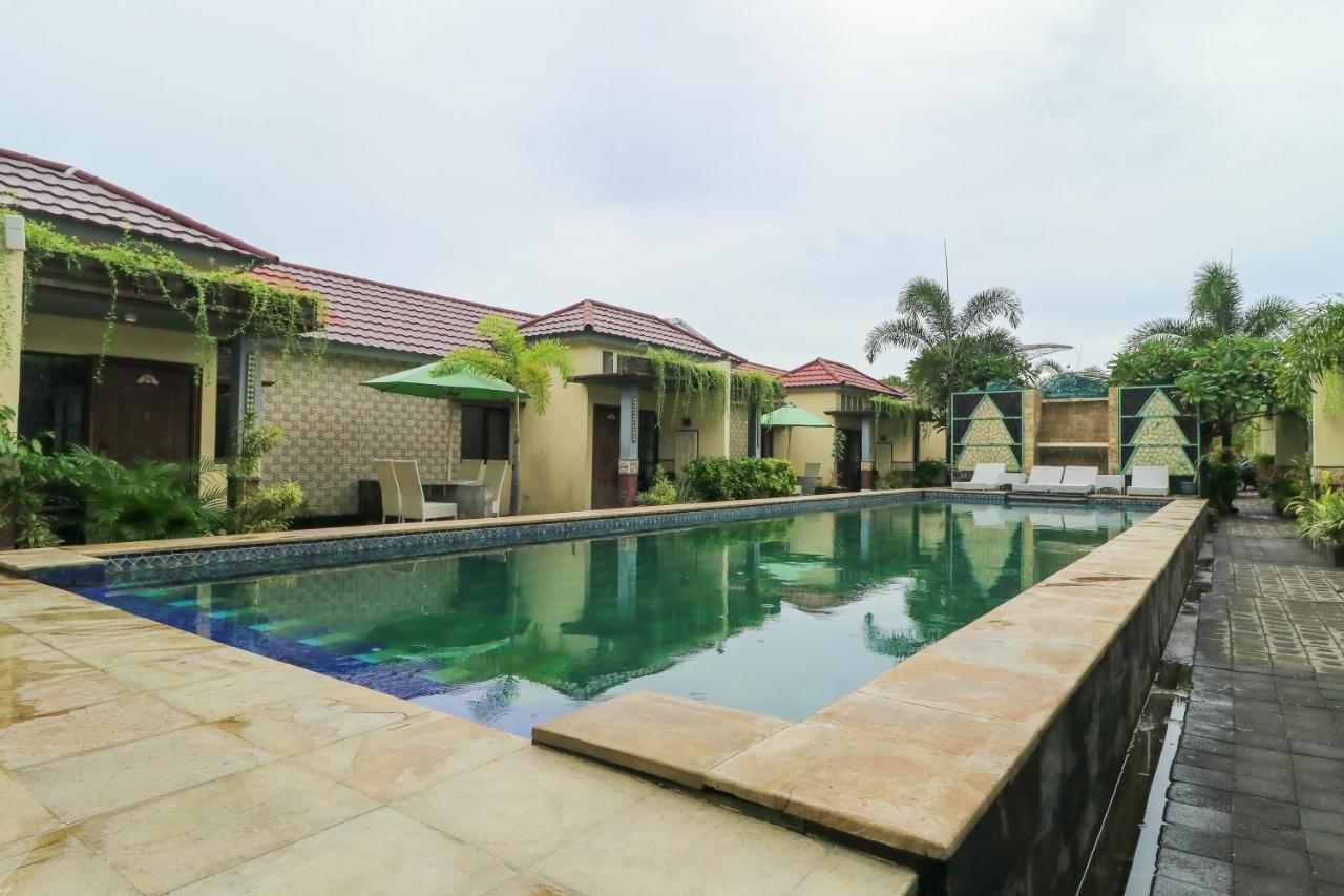 Hawaii Bali Hotel *
