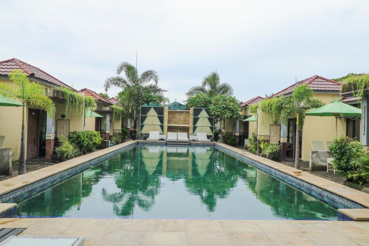 Hawaii Bali Hotel *