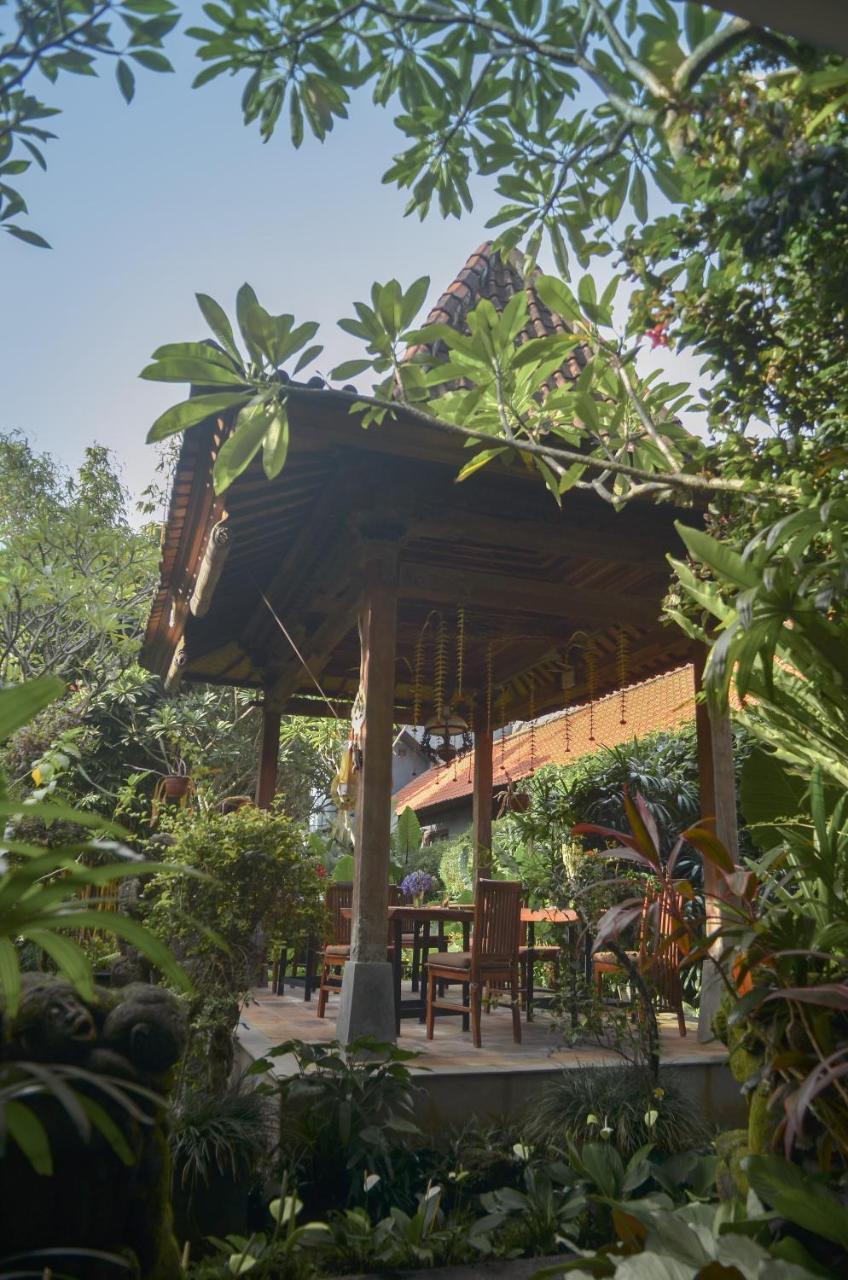 Bumi Muwa At Monkey Forest Ubud (Bali)