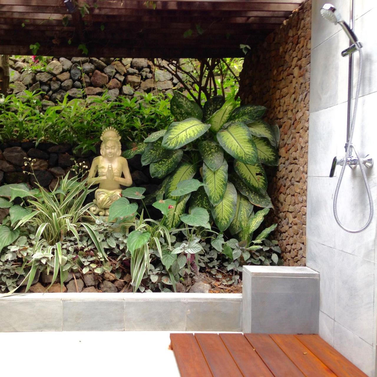 Bloo Lagoon Village Villa