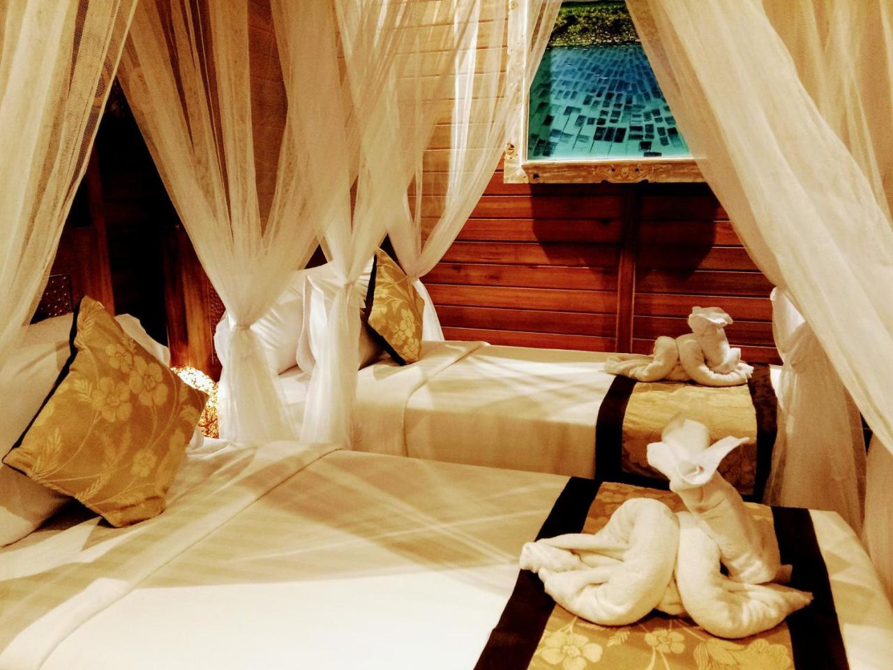 Radiance Sunset 4* Nusa Lembongan (Bali)