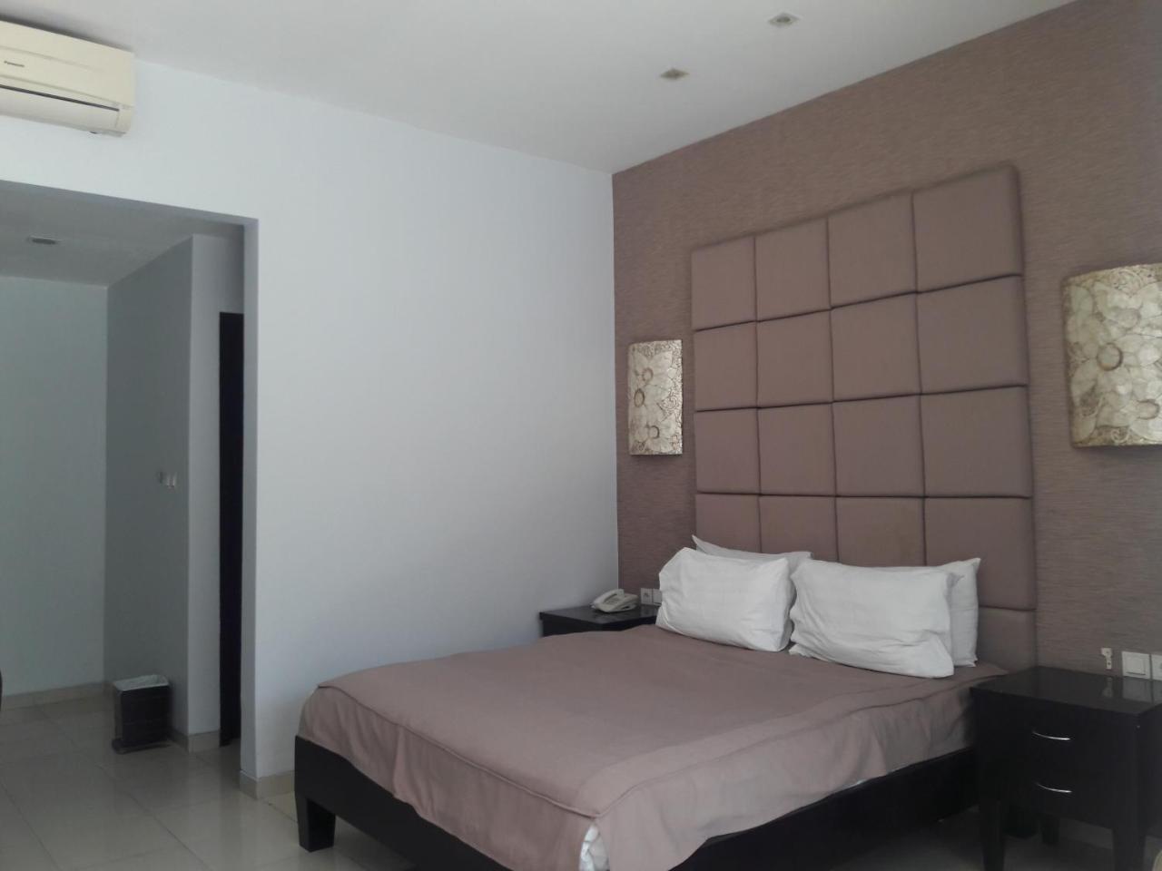 The Radiant & Hotel Tuban (Bali)