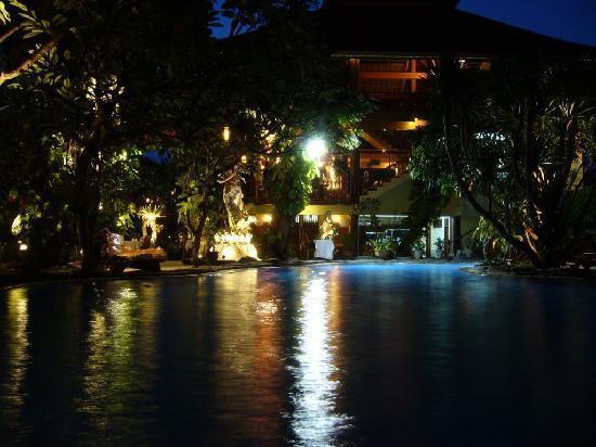 Garden & Hotel