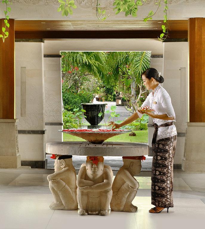 Hotel Santika Premiere Beach