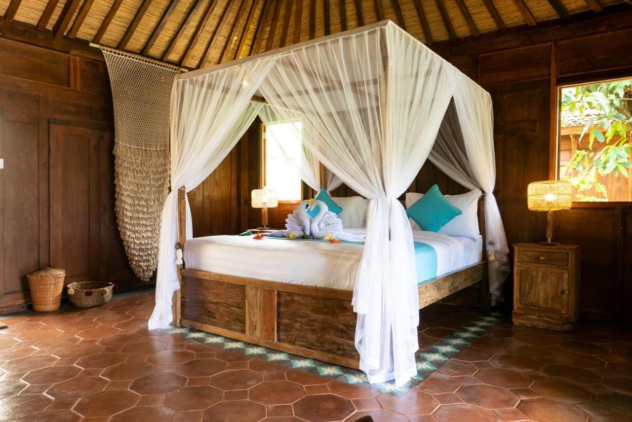 Kubu Kangin 3* Amed (Bali)