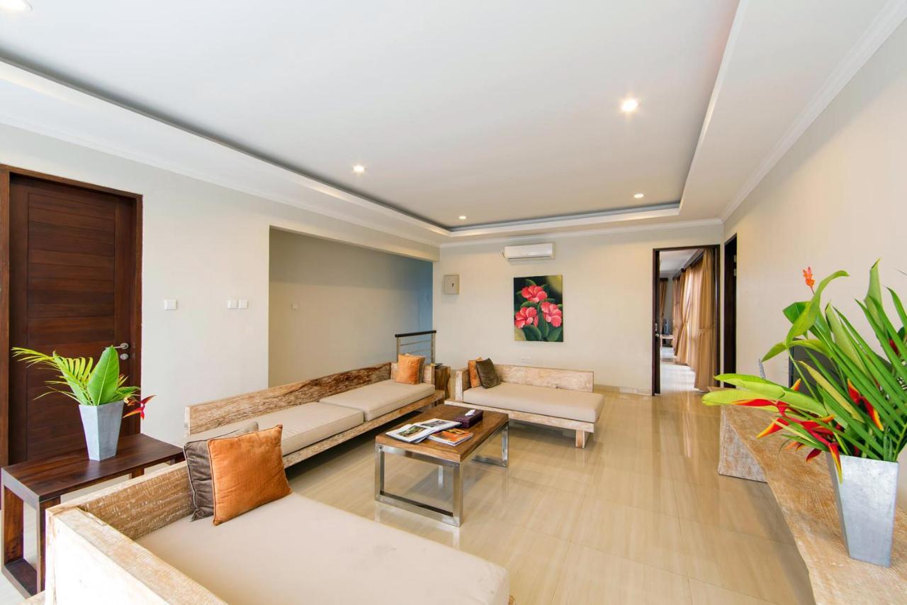 White Lotus Villa *