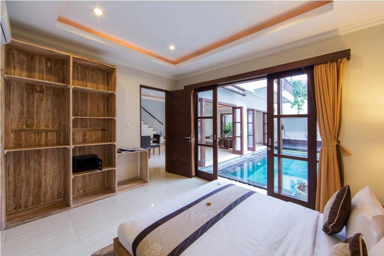 White Lotus Villa *