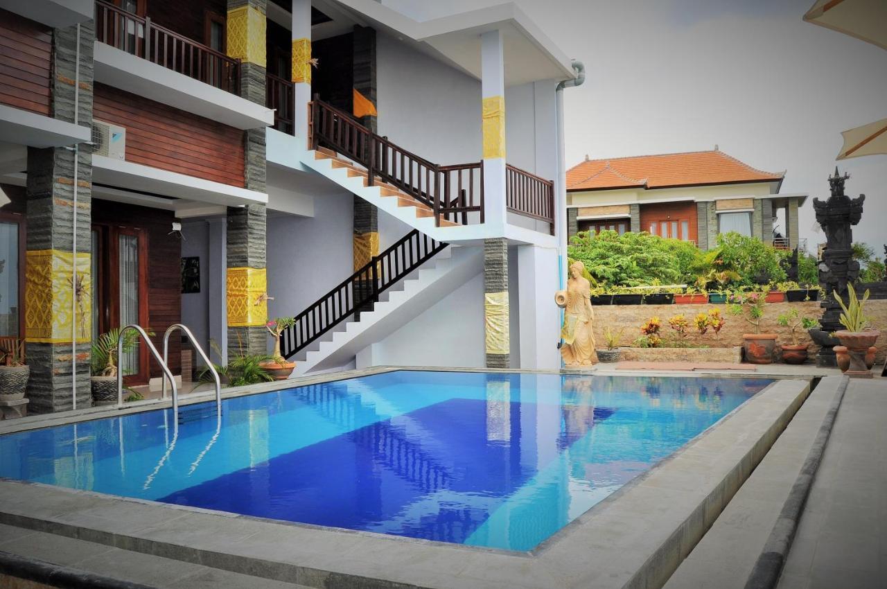 Pradana Beach Luxury Hotel Batununggul