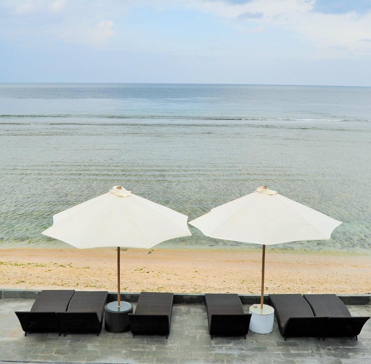 Pradana Beach Luxury 4*