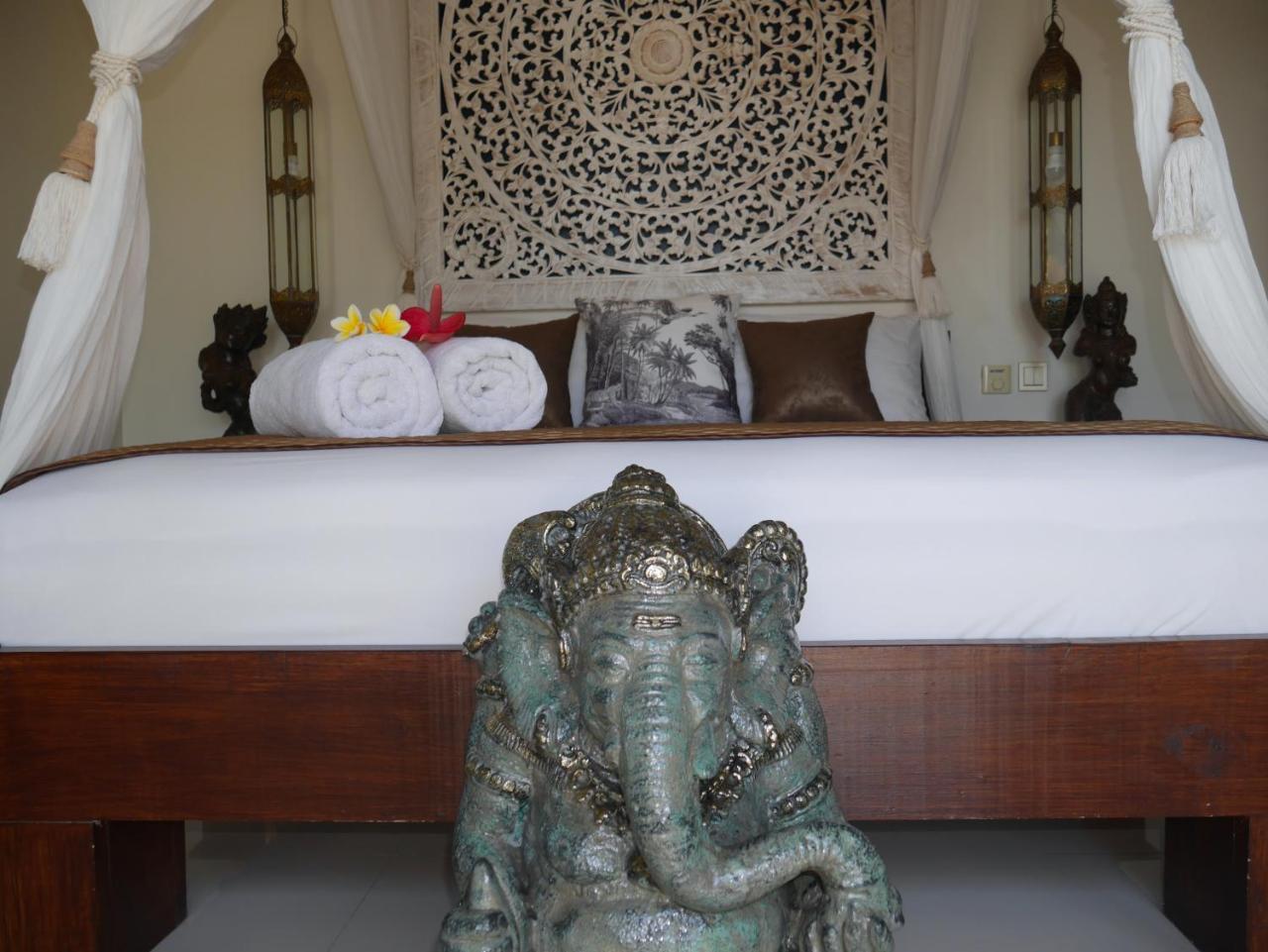 Hakuna Matata Bali Uluwatu (Bali)