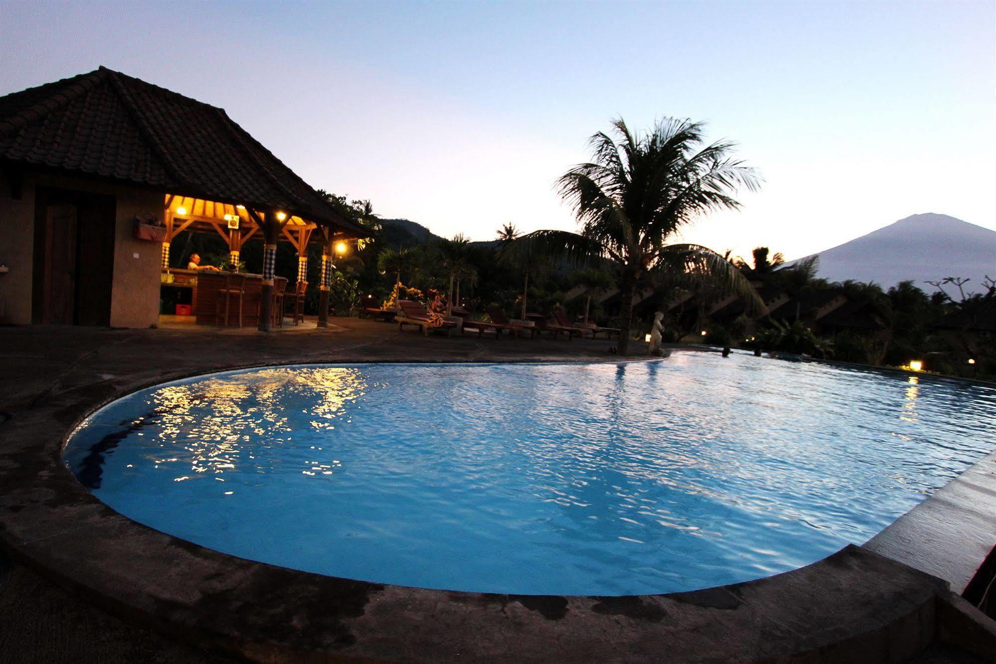 Uyah Amed (Bali)