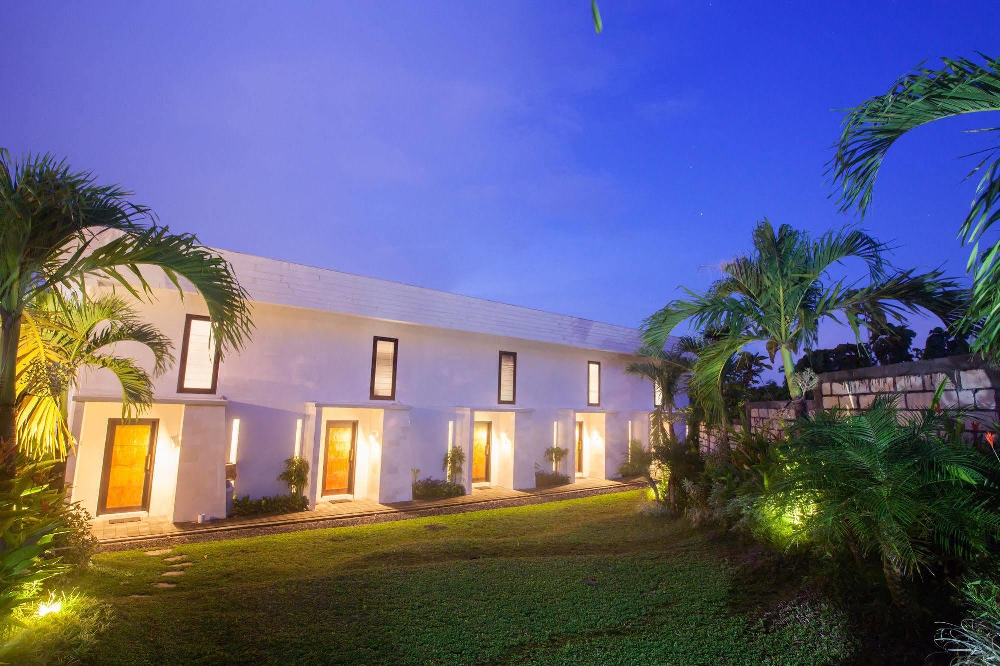 Villa Noah And Chapel *