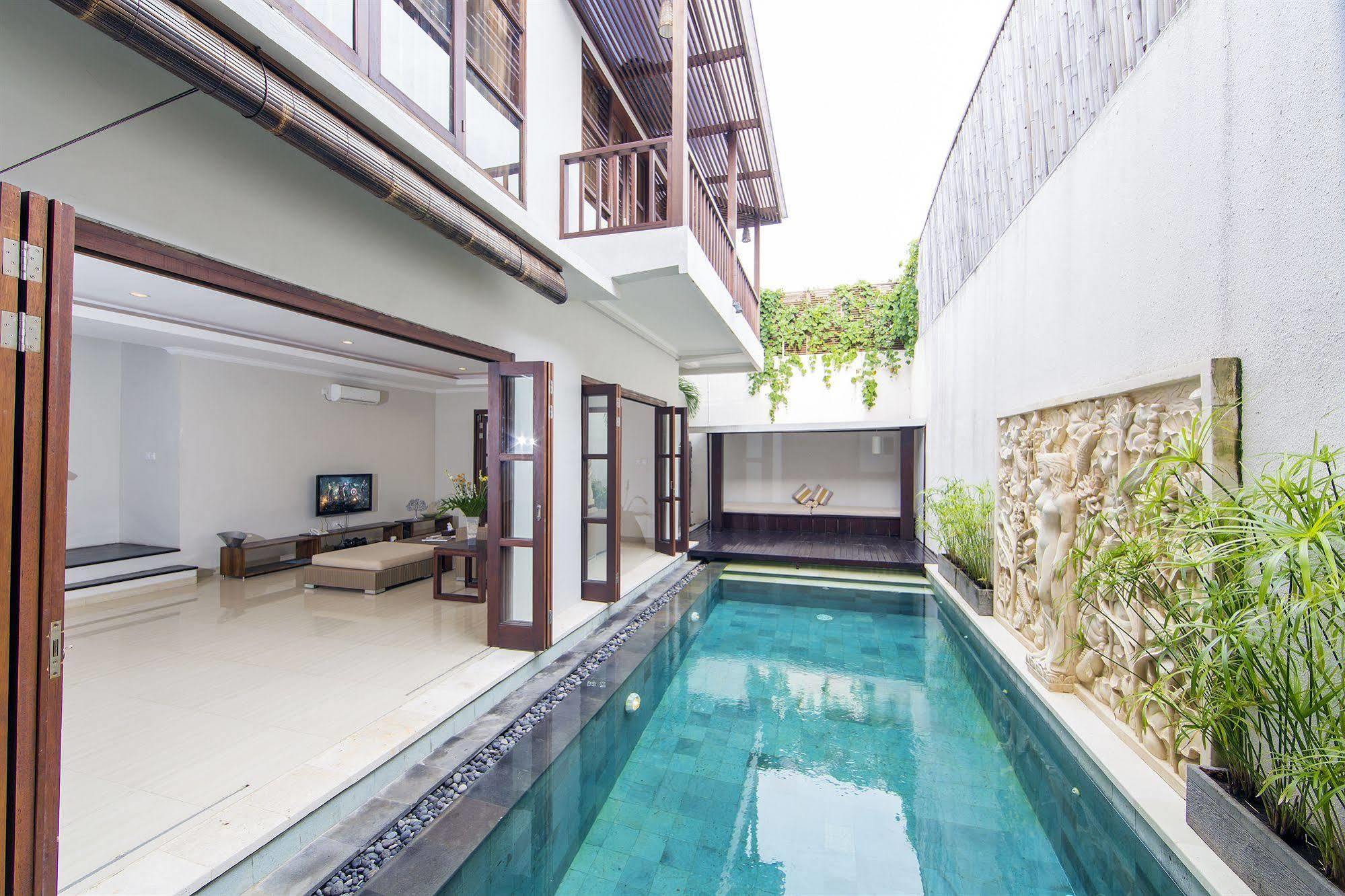 Villa White Lotus