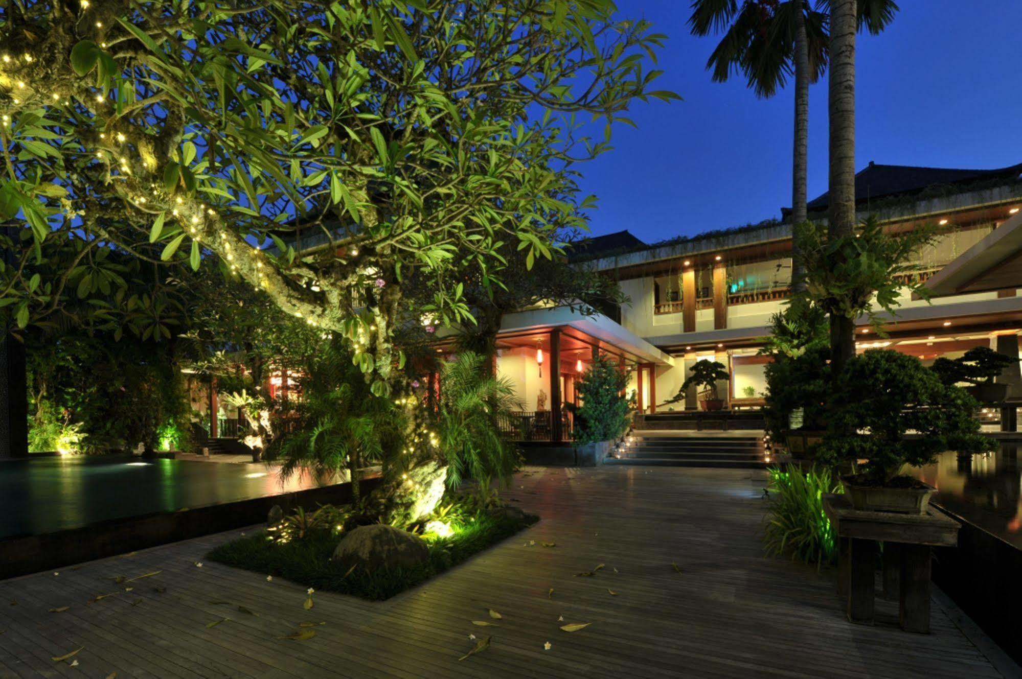 Hotel Awarta Nusa Dua Luxury & Bali