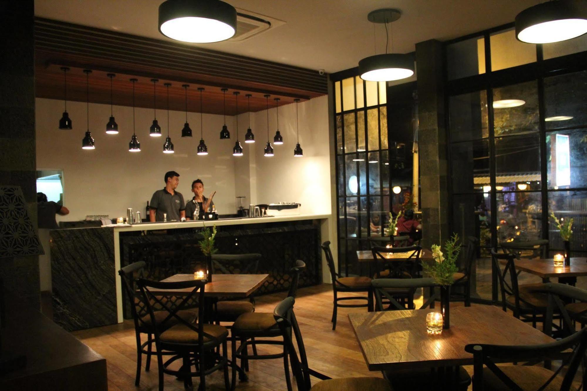 Hotel Akana Boutique 4*