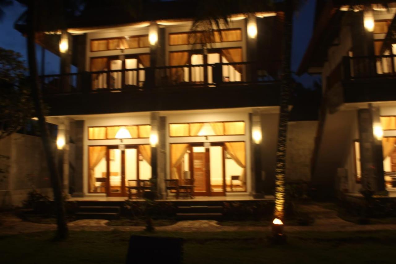 Amarta Beach 3* Candi Dasa (Bali)